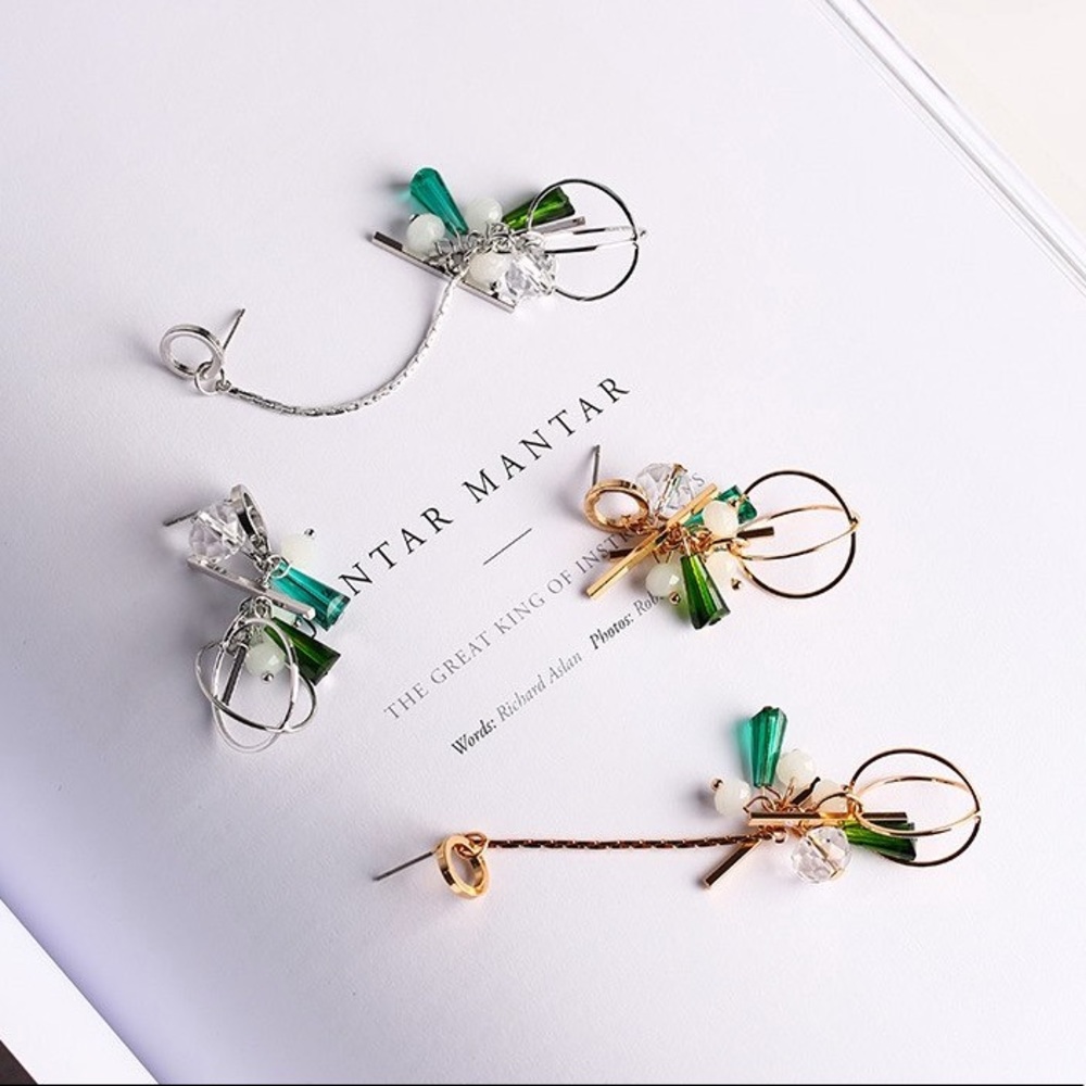 🆕 JOANA Asymmetrical Drop Earrings - Picture 4 of 6